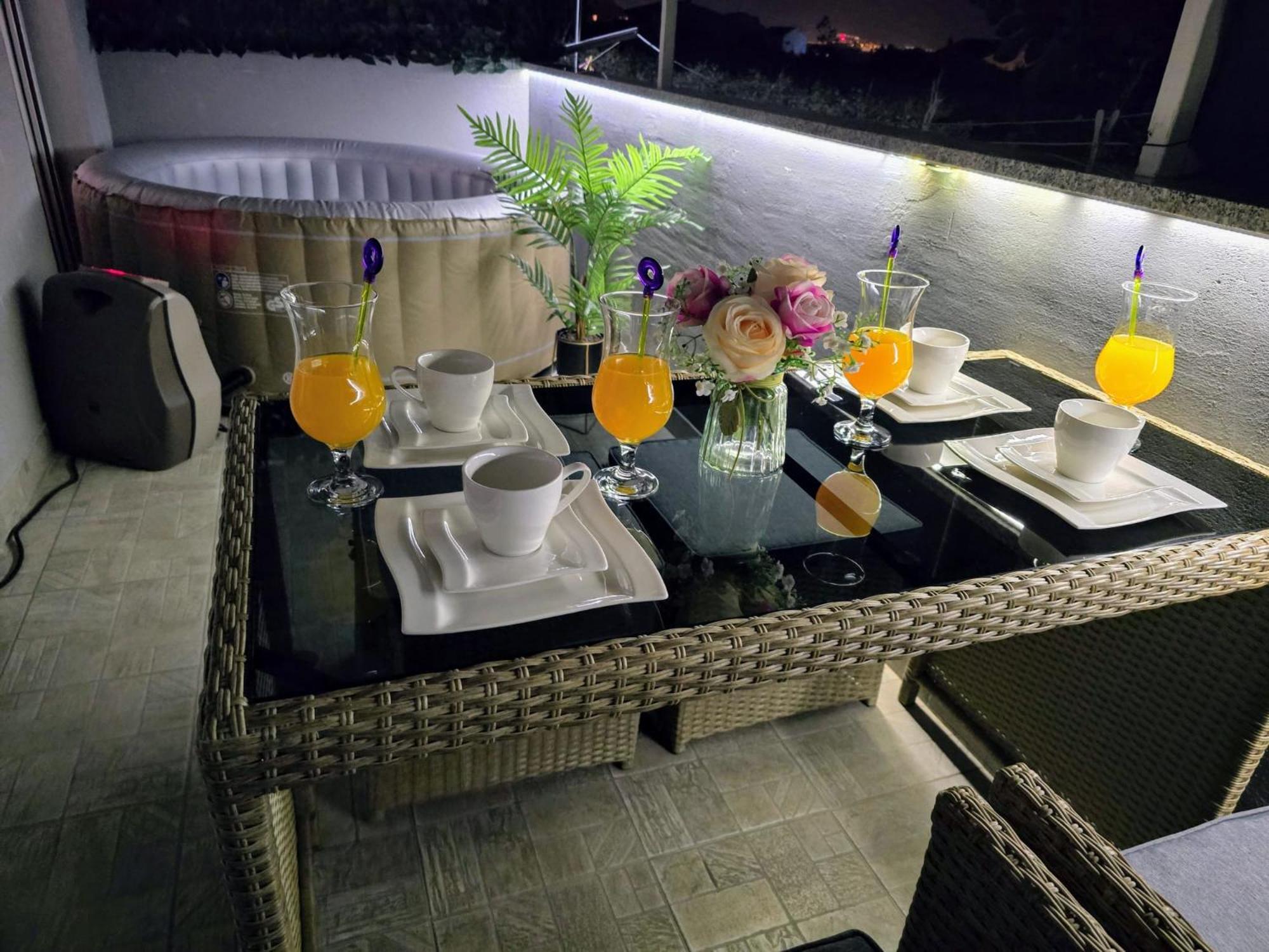 Kaštela Apartment Blanca With Jacuzzi,Terase And Private Parking מראה חיצוני תמונה