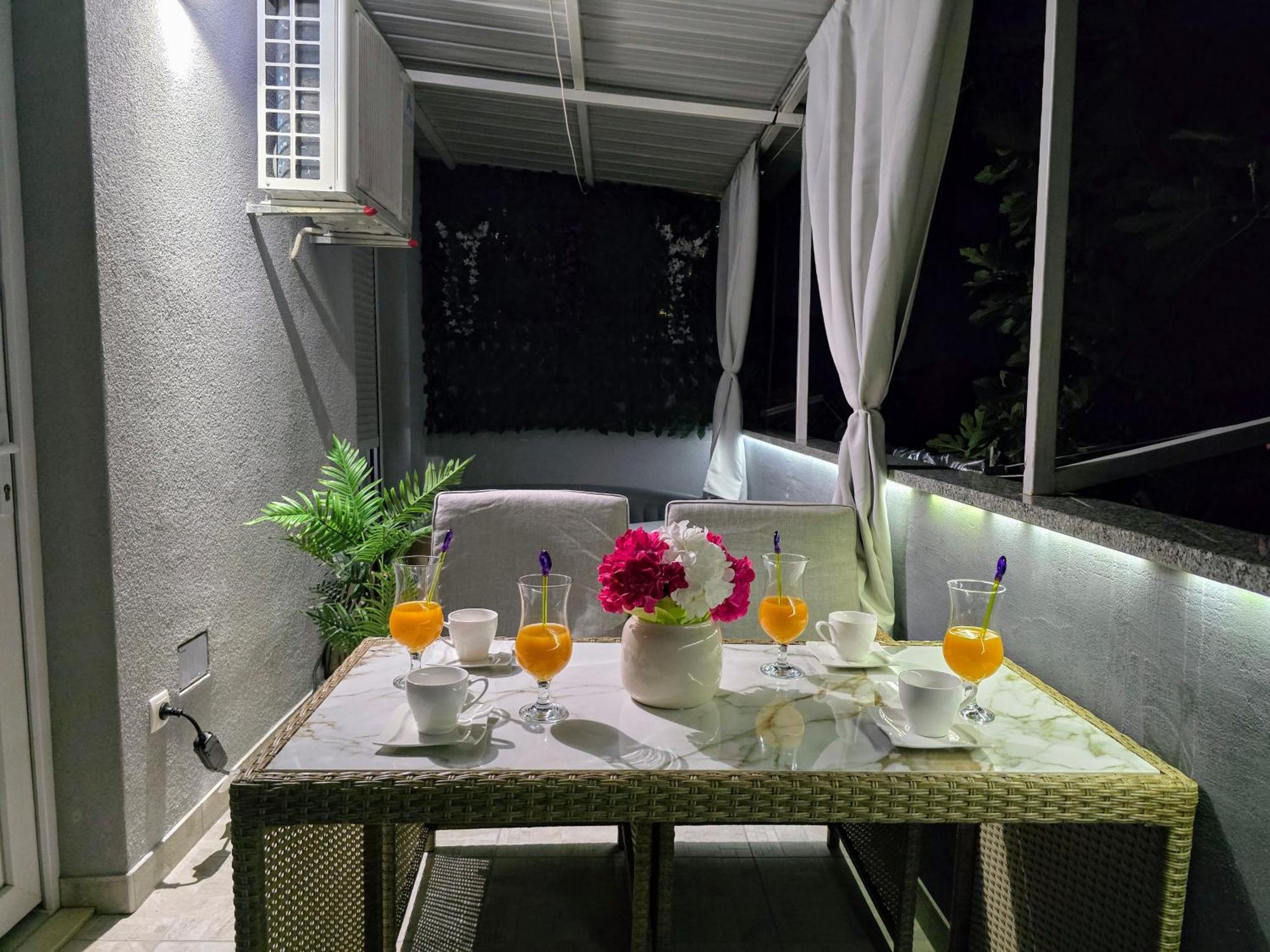 Brand New Modern Apartment Blanca With Jacuzi And Terrace Kaštela מראה חיצוני תמונה
